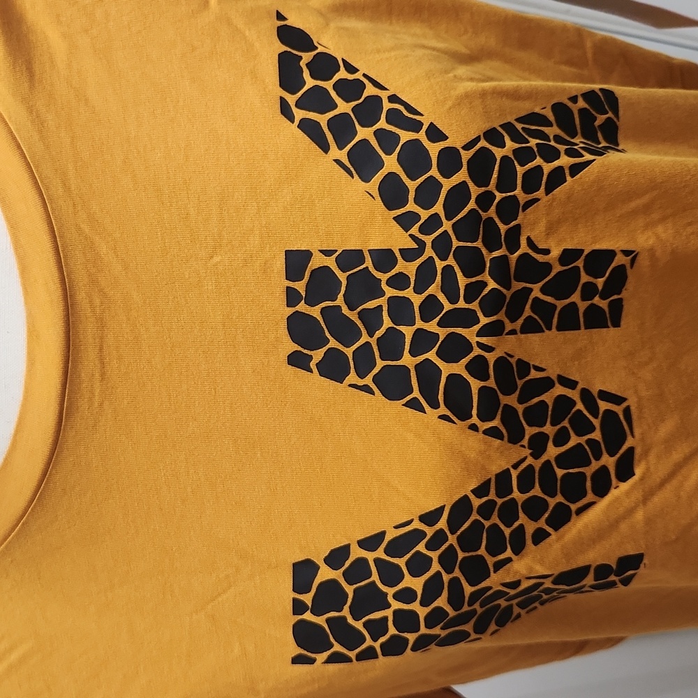 Michael kors top more of a mustard color - Picture 2 of 5